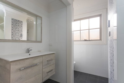 Blue Door Apartments - Accommodation Adelaide 15