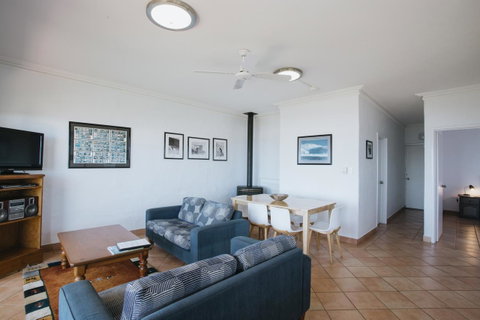 Canal Rocks Beachfront Apartments - Accommodation Adelaide 9