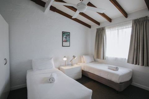 Canal Rocks Beachfront Apartments - Accommodation Adelaide 17