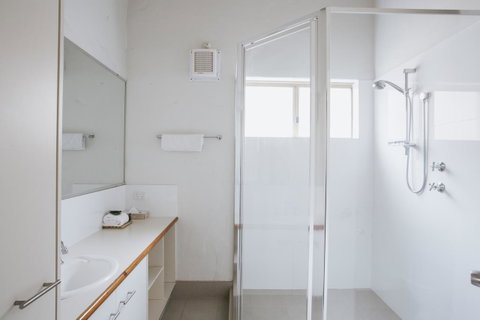 Canal Rocks Beachfront Apartments - Accommodation Adelaide 1