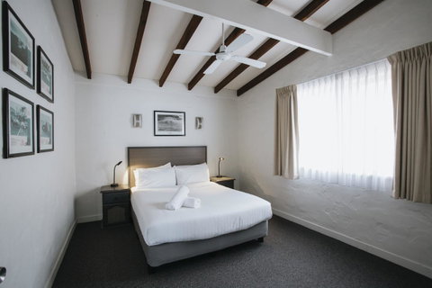 Canal Rocks Beachfront Apartments - Accommodation Adelaide 3