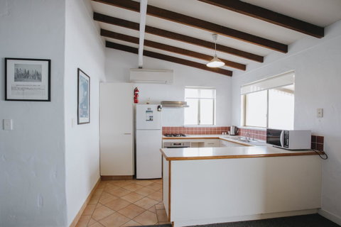Canal Rocks Beachfront Apartments - Accommodation Adelaide 21