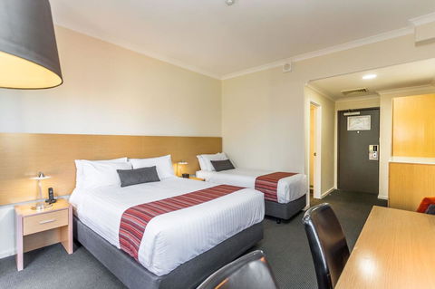 Country Comfort Perth - Accommodation Adelaide 31