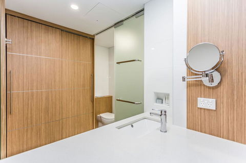 Country Comfort Perth - Accommodation Adelaide 1