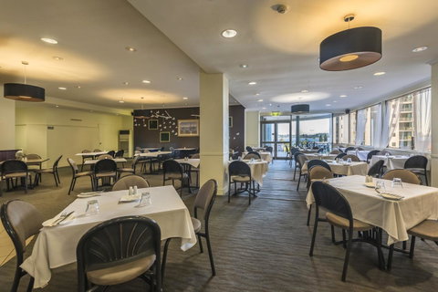 Comfort Inn & Suites Goodearth Perth - Accommodation Adelaide 11