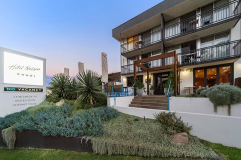 Hotel Nelson - Accommodation Adelaide 0