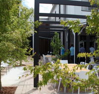 Crossroads Hotel - Accommodation Adelaide