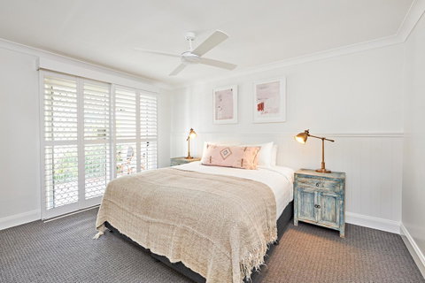 The Lord Byron - Accommodation Adelaide 14