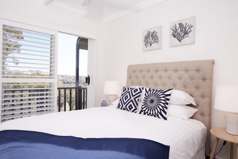 Bright And Spacious Family Home With Leafy Deck - Accommodation Adelaide 12