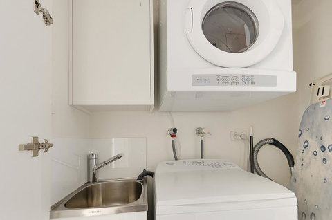 Wyndel Apartments Neutral Bay - Military - Accommodation Adelaide 11
