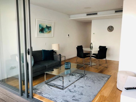 Wyndel Apartments Neutral Bay - Military - Accommodation Adelaide 0