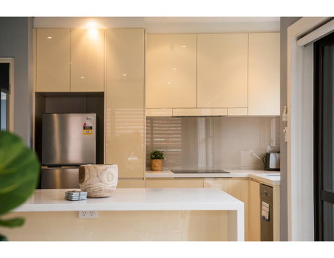 Beachside Getaway In Freshie W Parking - Accommodation Adelaide 2