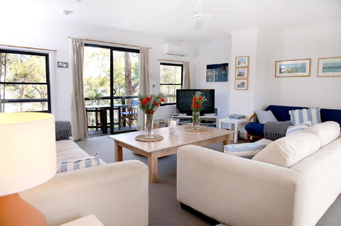 Refuge Cove On Pittwater - Accommodation Adelaide 5