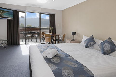 Banjo Paterson Inn - Accommodation Adelaide 1