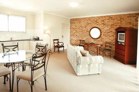 Potters Apartments - Accommodation Adelaide 11