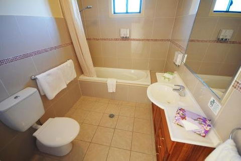 Potters Apartments - Accommodation Adelaide 13