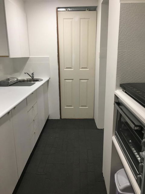 Arena Blanca Studio Apartment - Accommodation Adelaide 4