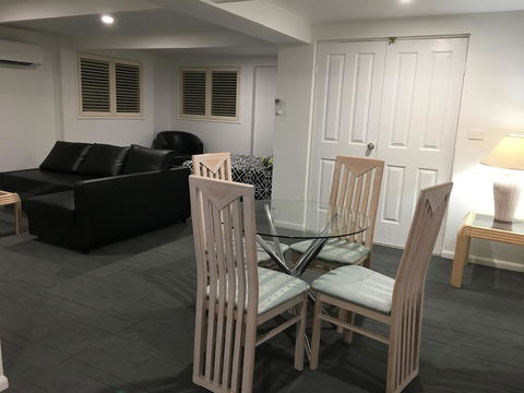 Arena Blanca Studio Apartment - Accommodation Adelaide 14