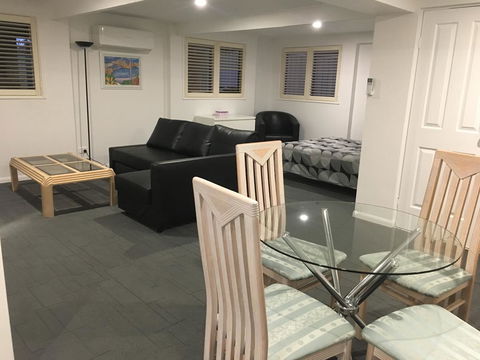 Arena Blanca Studio Apartment - Accommodation Adelaide 10