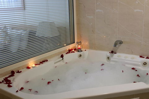 The Boathouse Resort Luxury Apartments - Accommodation Adelaide 20