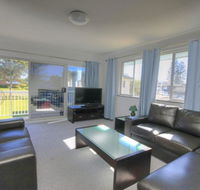 45 Wharf Street - Whole House - Accommodation Adelaide