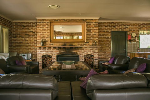 Ironstone Estate Lovedale - Accommodation Adelaide 25