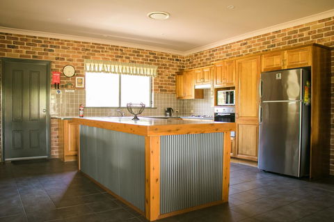 Ironstone Estate Lovedale - Accommodation Adelaide 24