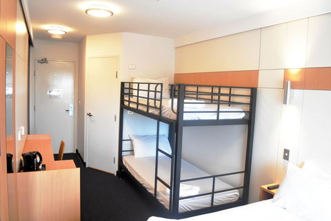 Ibis Budget - Gosford - Accommodation Adelaide 5