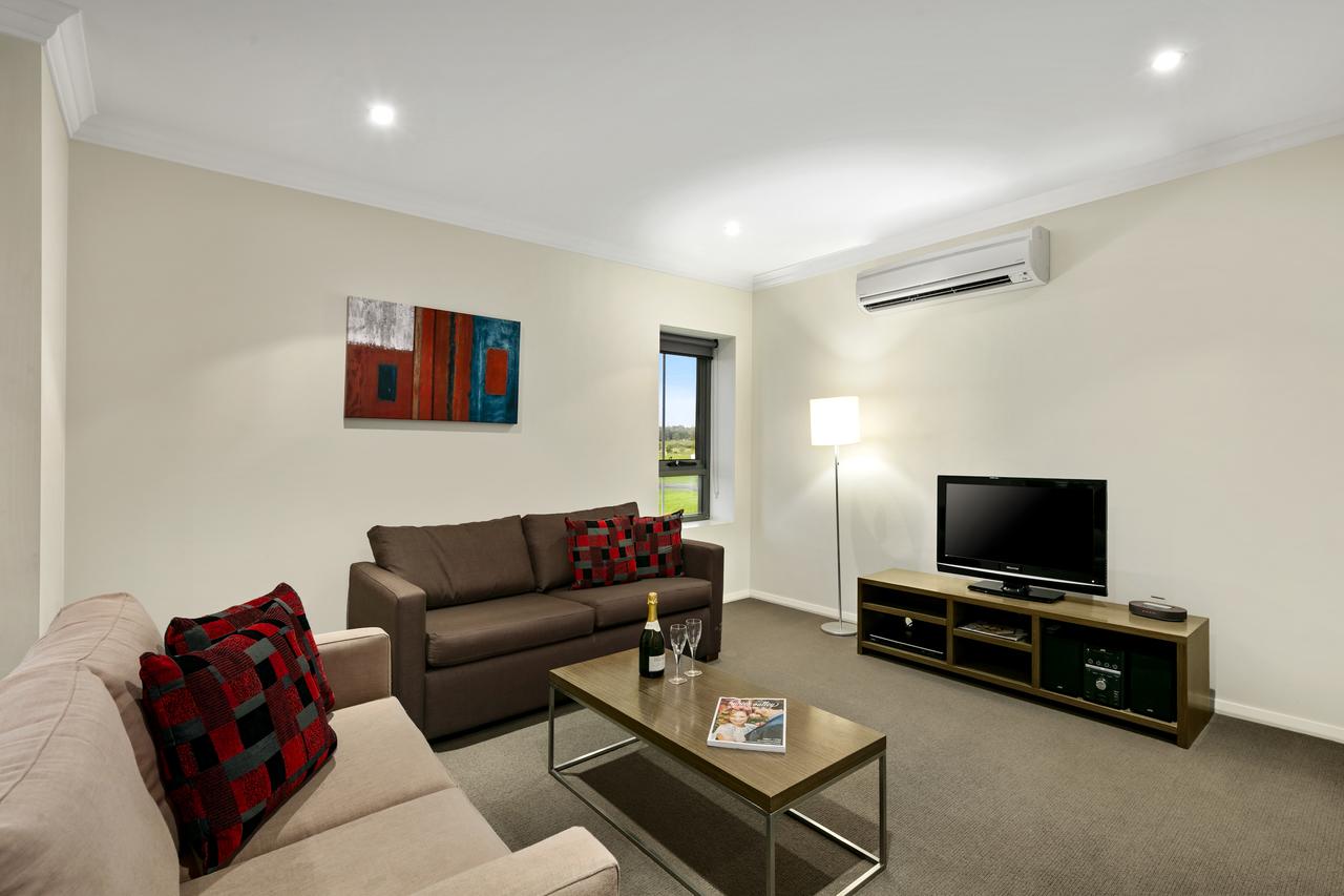 Singleton NSW Accommodation Adelaide