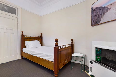 Drummoyne 3 Bedroom Home (62ALE) - Accommodation Adelaide 2