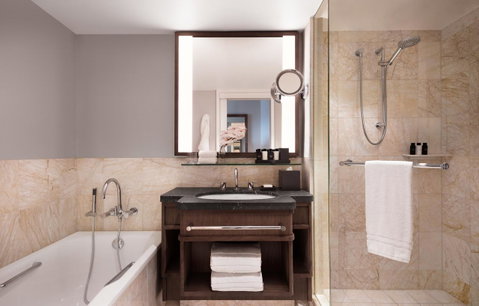 Four Seasons Hotel Sydney - Accommodation Adelaide 5