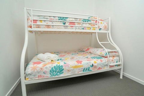 Hastings By The Sea - Accommodation Adelaide 9