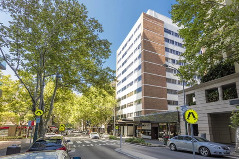 Macleay Hotel - Accommodation Adelaide 1
