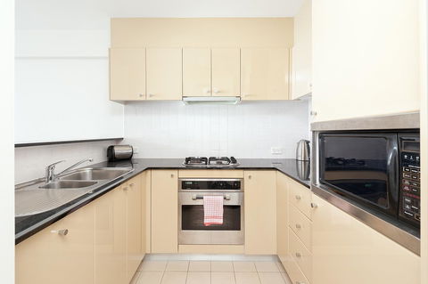 Waterfront Apartment On Sydney Harbour - Accommodation Adelaide 8