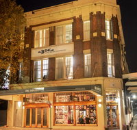 Big Hostel - Accommodation Adelaide