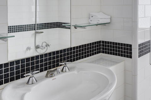 Regents Court Sydney - Accommodation Adelaide 33