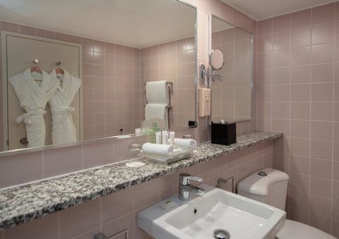 Crowne Plaza Sydney Airport, An IHG Hotel - Accommodation Adelaide 4