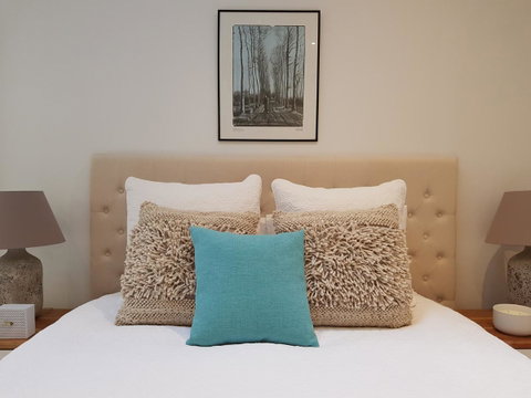 Private Room - Luxury Mosman Home - Accommodation Adelaide 15