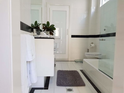 Private Room - Luxury Mosman Home - Accommodation Adelaide 20