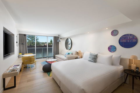 QT Bondi - Accommodation Adelaide 4