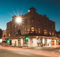 Crown Hotel Surry Hills - Accommodation Adelaide
