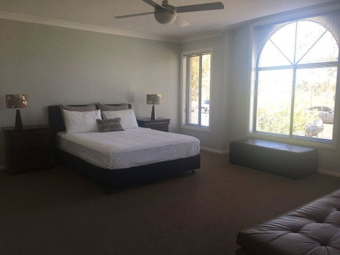 Sydney Amazing Holiday Home Bridal BnB - Accommodation Adelaide 7