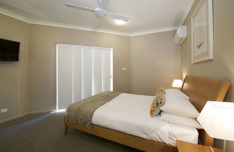 Marty's @ Little Beach - Accommodation Adelaide 8
