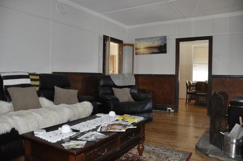 Caledonia Cottage - Accommodation Adelaide 11