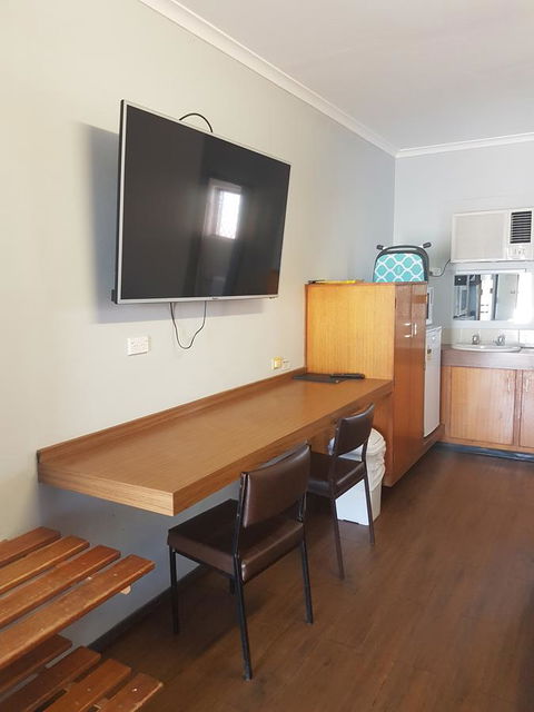 Safari Lodge Motel - Accommodation Adelaide 2