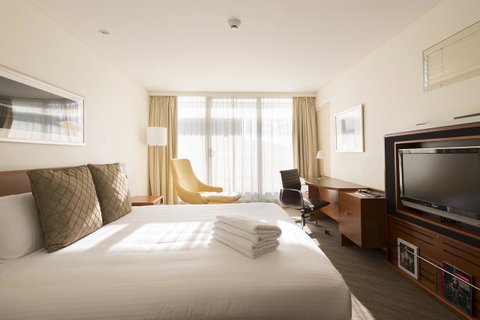 Novotel Canberra - Accommodation Adelaide 10