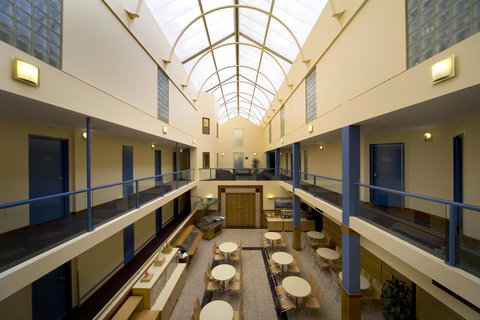 Madison Capital Executive Apartments - Accommodation Adelaide 2