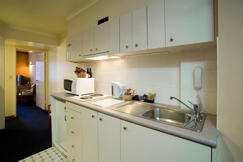 Madison Capital Executive Apartments - Accommodation Adelaide 5