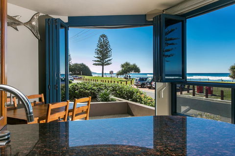 Lennox Holiday Apartments - Accommodation Adelaide 1