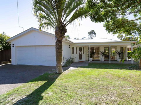 Bonito', 26 Bonito Street - Pet Friendly Housewith Aircon - Accommodation Adelaide 0